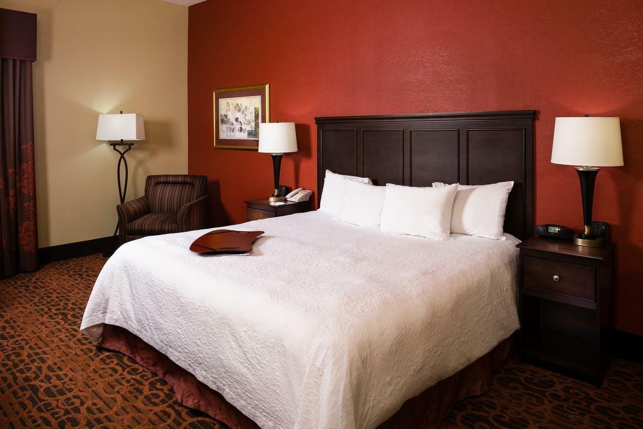 Hampton Inn Колумбия Экстерьер фото