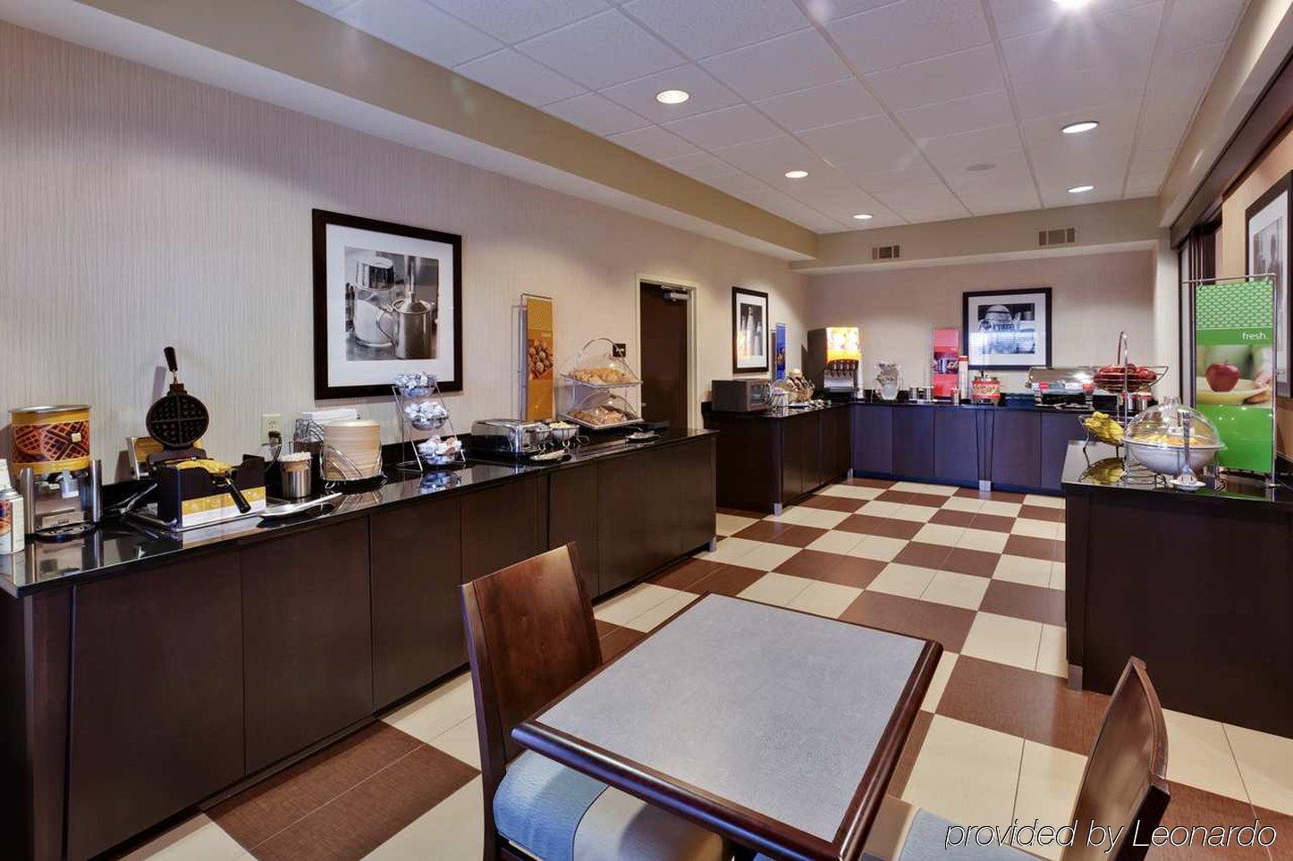 Hampton Inn Колумбия Экстерьер фото
