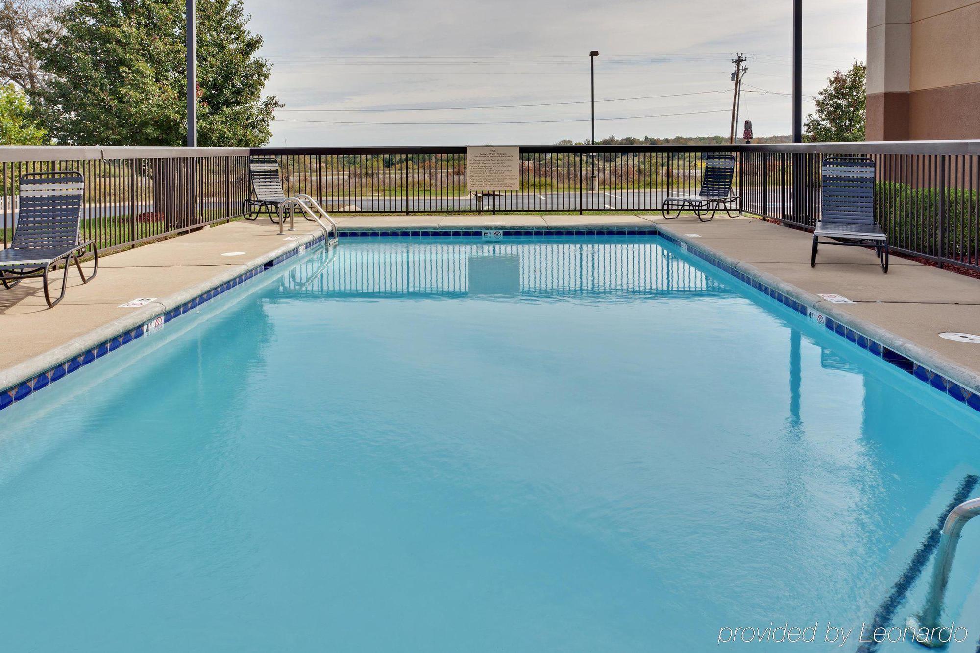 Hampton Inn Колумбия Экстерьер фото